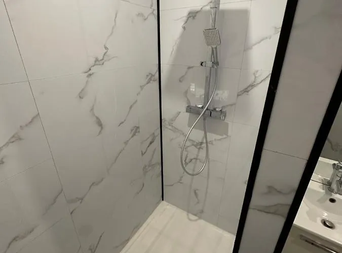 Apartment Meuble Proche Du Futuroscope *